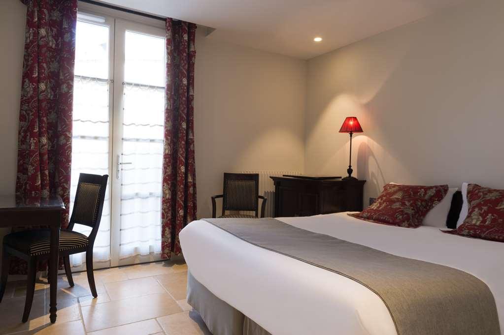 Ogaux Vieux Remparts Hotel Провен Стая снимка