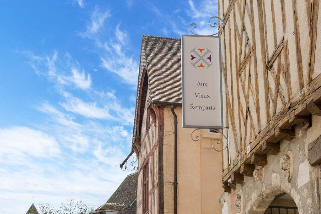 Ogaux Vieux Remparts Hotel Провен Екстериор снимка