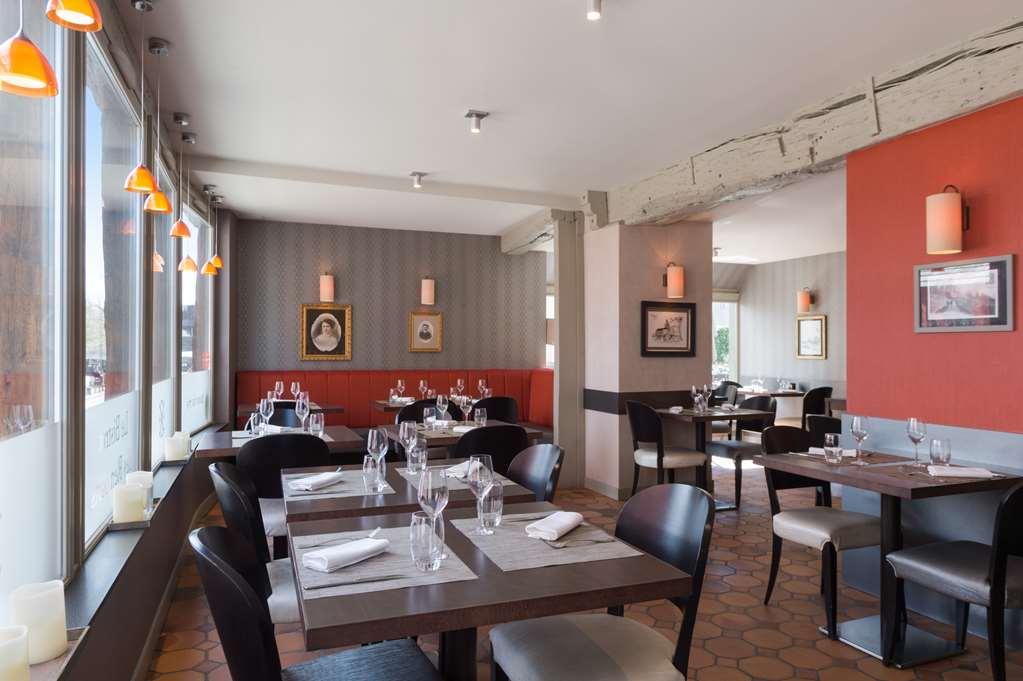 Ogaux Vieux Remparts Hotel Провен Ресторант снимка