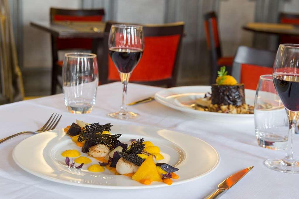 Ogaux Vieux Remparts Hotel Провен Ресторант снимка