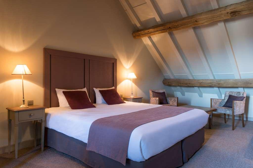 Ogaux Vieux Remparts Hotel Провен Стая снимка